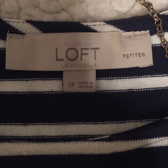 ⚡️FLASH SALE⚡️ Striped White and Navy LOFT Dress - Picture 2 of 5